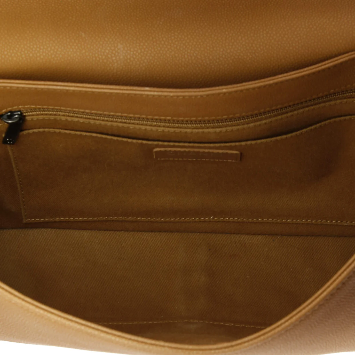 Turn Around Ligne Flap Bag Quilted Washed Caviar Large - Deep Luxury