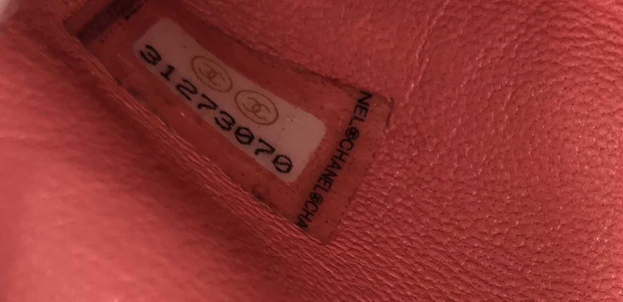 CC Links Hobo Quilted Crumpled Lambskin Small - Deep Luxury