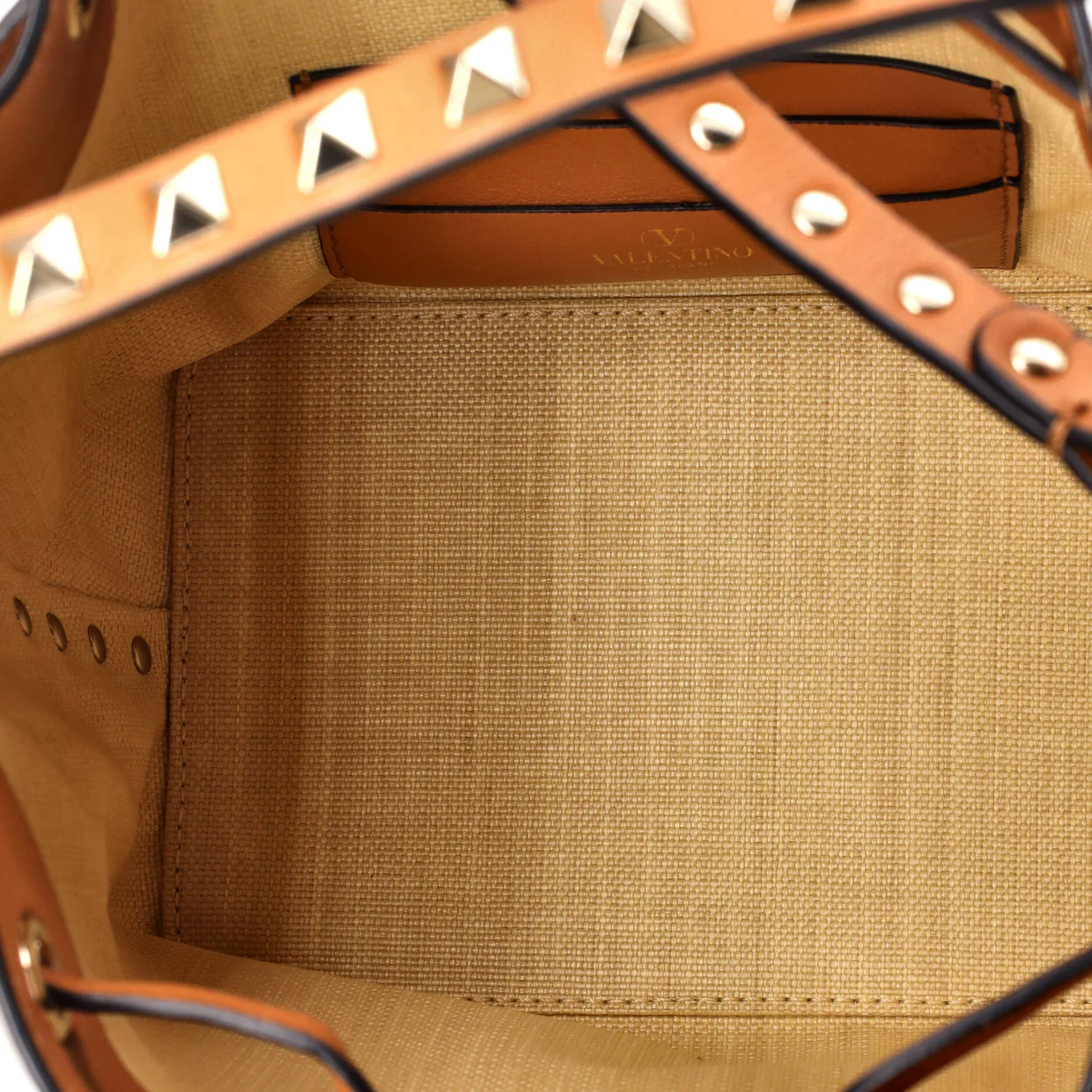 Convertible Rockstud Drawstring Bucket Bag Raffia with Leather Small - Deep Luxury