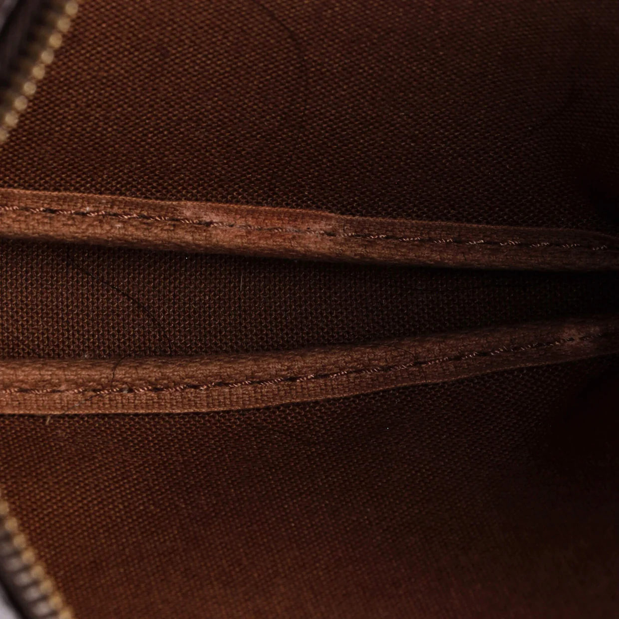 Pochette Accessoires Monogram Canvas - Deep Luxury