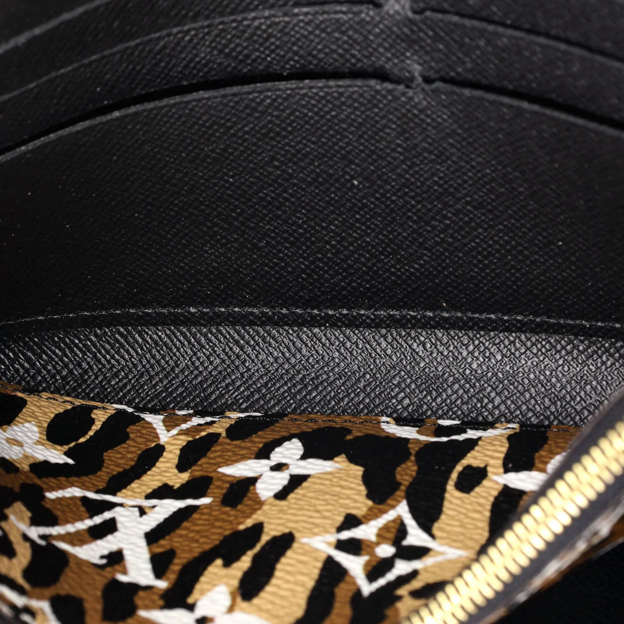 Sarah Wallet NM Limited Edition Jungle Monogram Giant - Deep Luxury