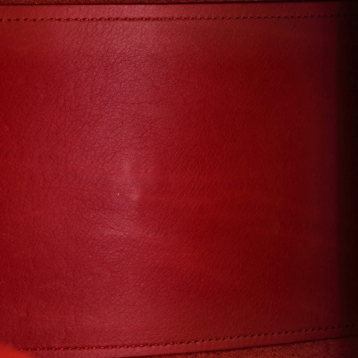 Classic Y Cabas Leather Small - Deep Luxury