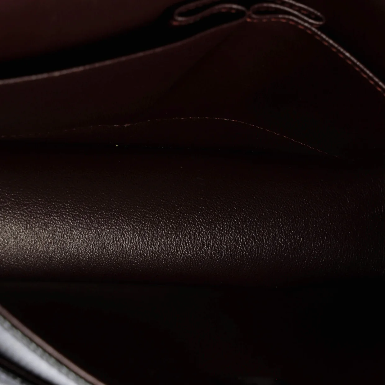 Classic Double Flap Bag Quilted Caviar Medium - Deep Luxury