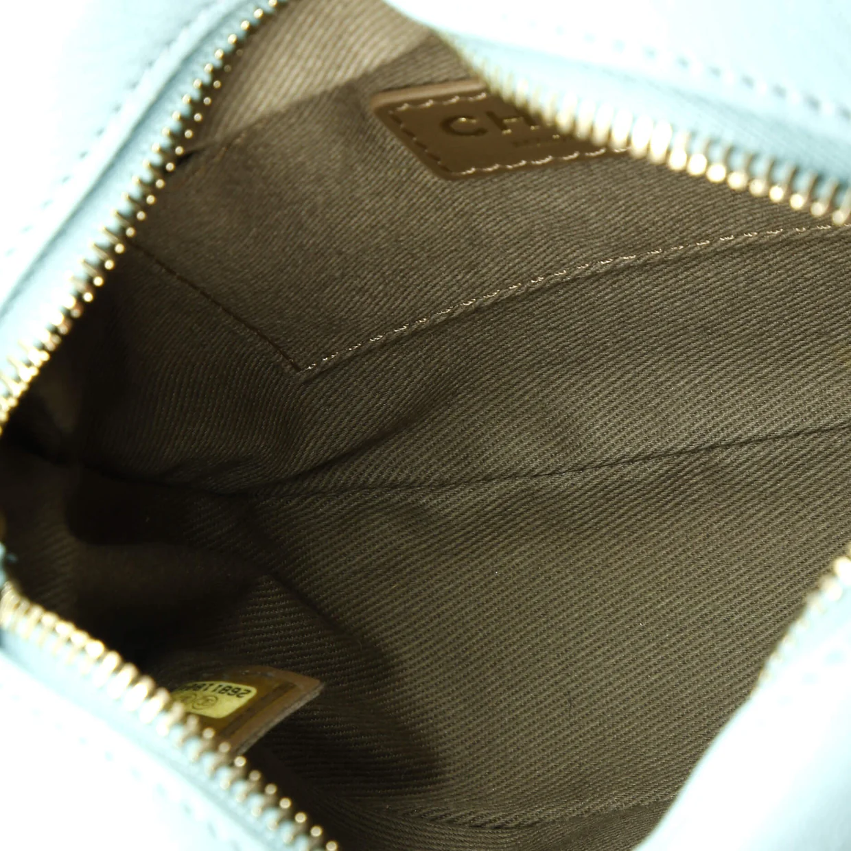 Casual Trip Camera Case Quilted Goatskin Small - Deep Luxury