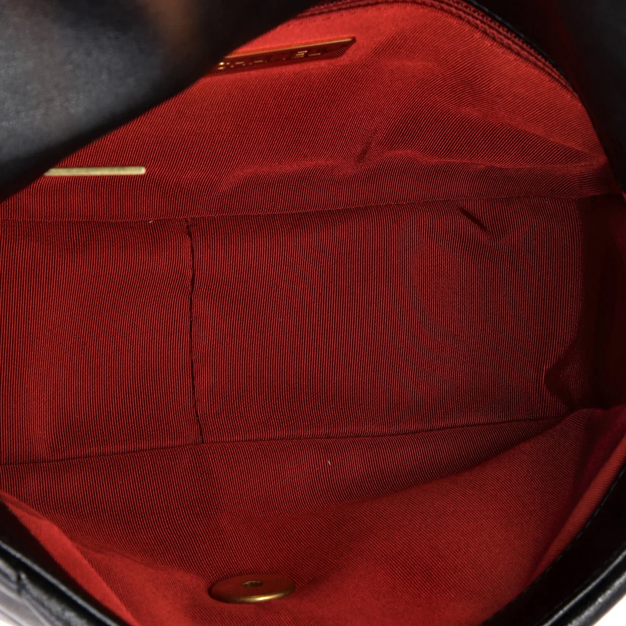 19 Flap Bag Quilted Leather Medium - Deep Luxury