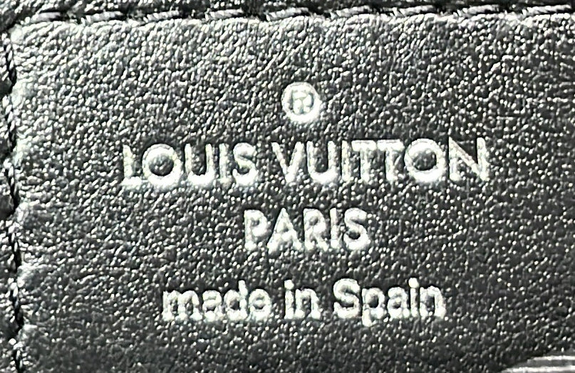 Pochette To-Go Limited Edition Room with a View Printed Monogram Eclipse Canvas - Deep Luxury