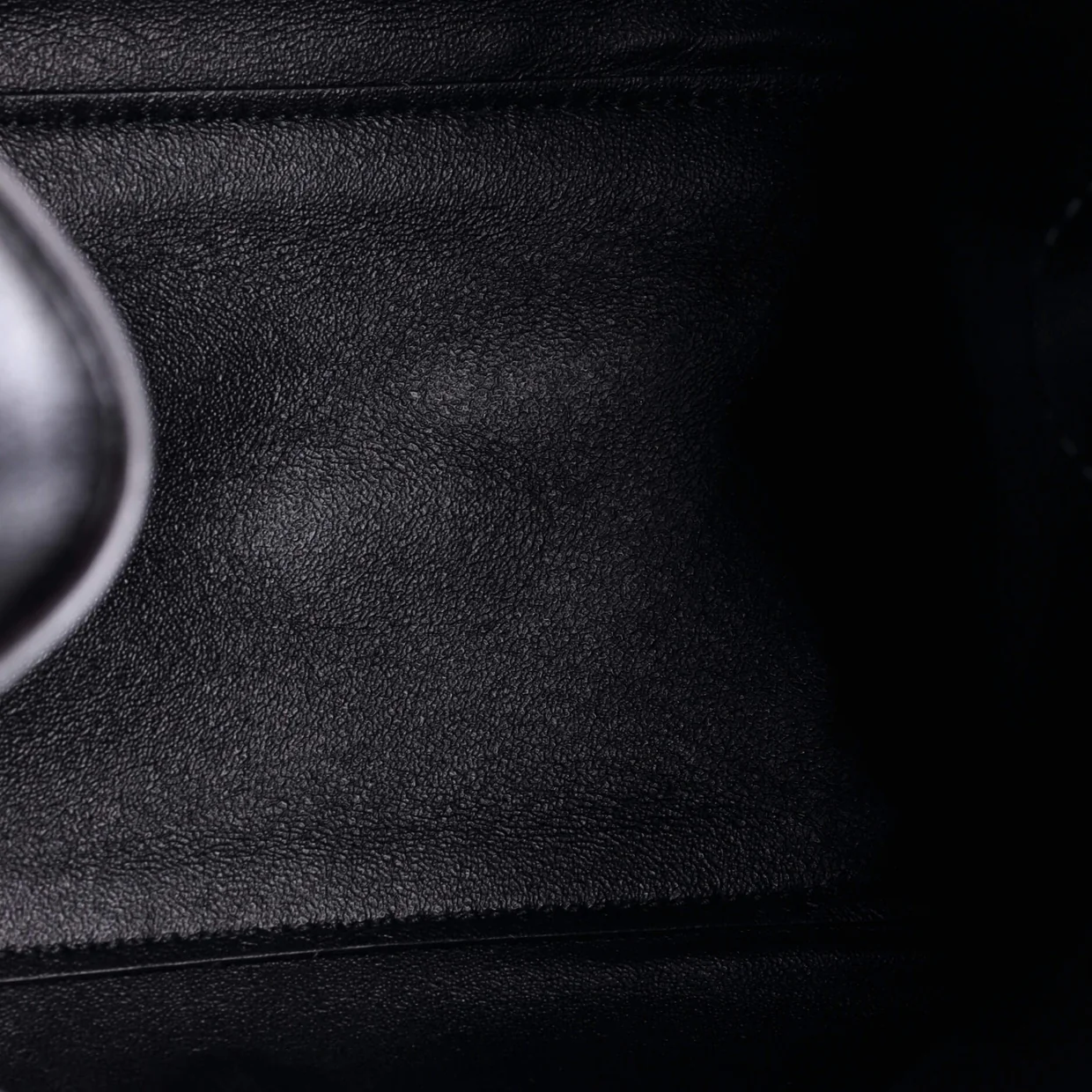 Vara Bow Top Handle Convertible Tote Leather Medium - Deep Luxury