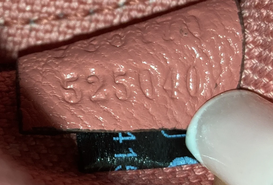 Blondie Shoulder Bag Diagonal Quilted Leather Mini - Deep Luxury