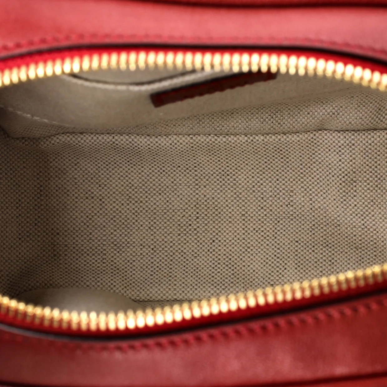 Blondie NM Camera Shoulder Bag Diagonal Quilted Leather Small - Deep Luxury