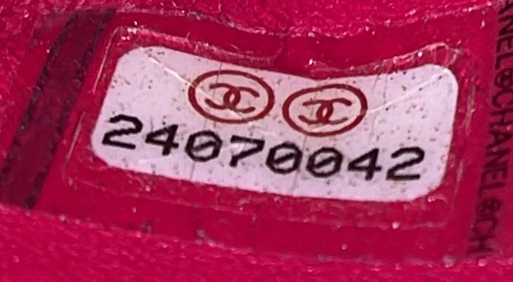 Carry Chic Flap Bag Quilted Lambskin Medium - Deep Luxury