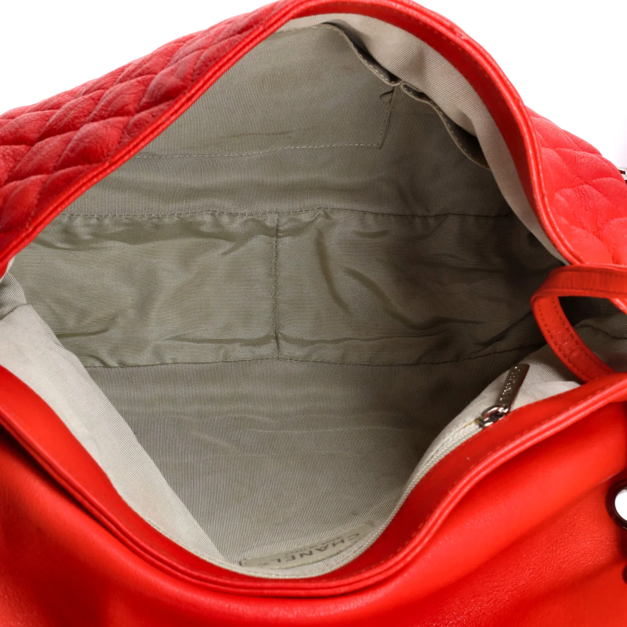 Chain Around Flap Bag Quilted Leather Maxi - Deep Luxury