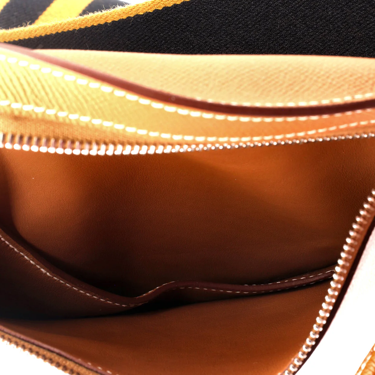 Petite Course Bag Epsom - Deep Luxury