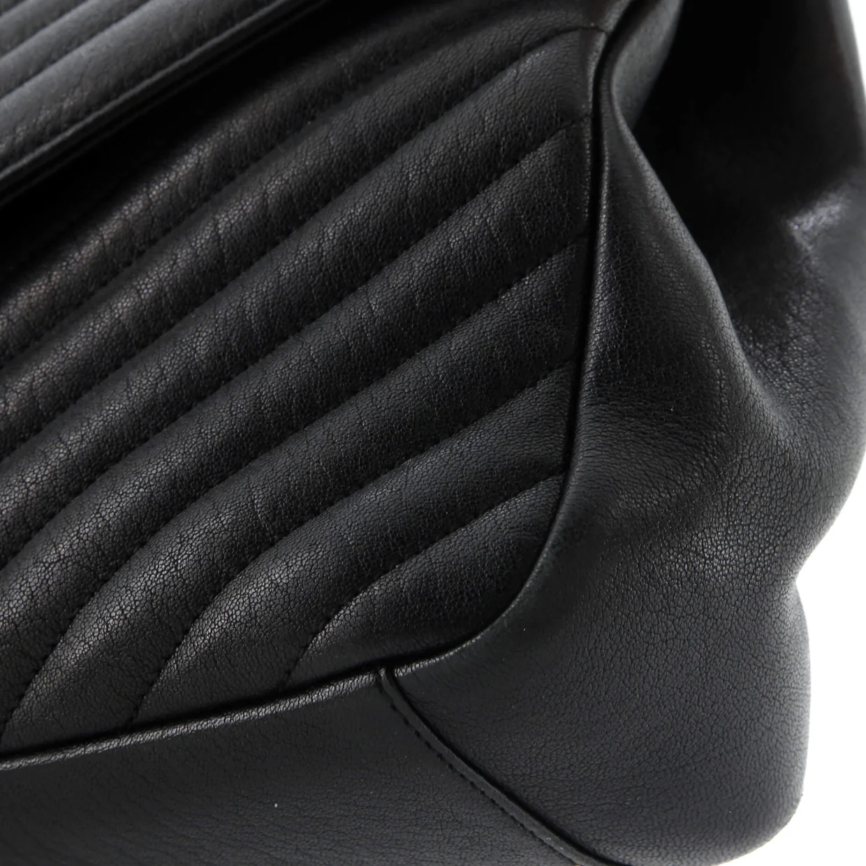 Classic Monogram College Bag Matelasse Chevron Leather Large - Deep Luxury