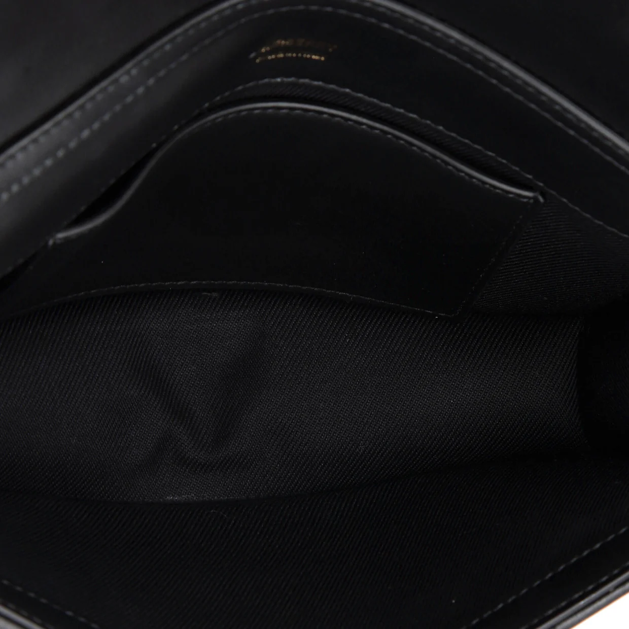 Lola Clutch on Chain Quilted Leather - Deep Luxury