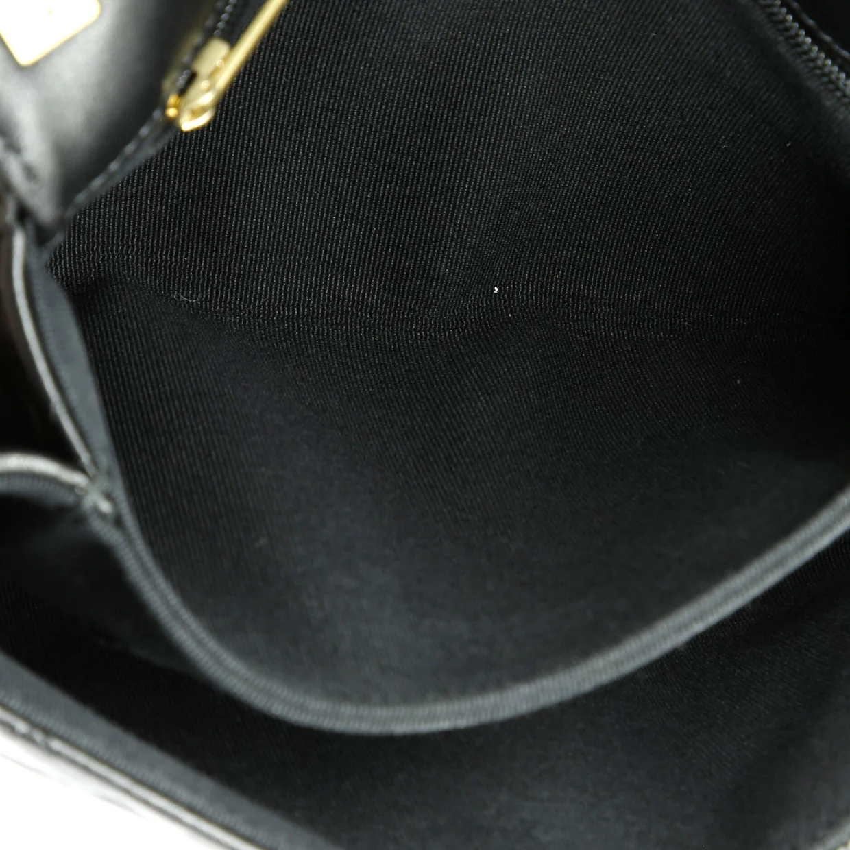 CC Wide Chain Compartment Flap Phone Holder Quilted Aged Calfskin - Deep Luxury