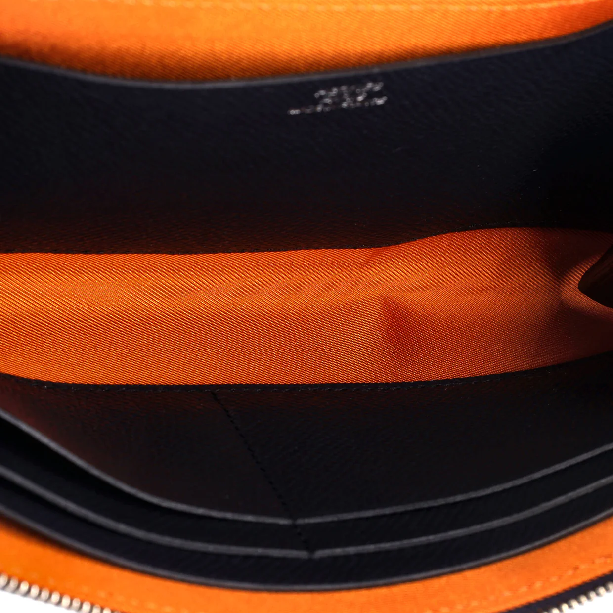 Nouveau To Go Wallet Epsom with Swift - Deep Luxury
