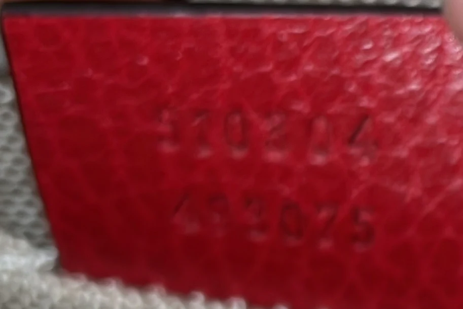 Interlocking Shoulder Bag Leather Small - Deep Luxury