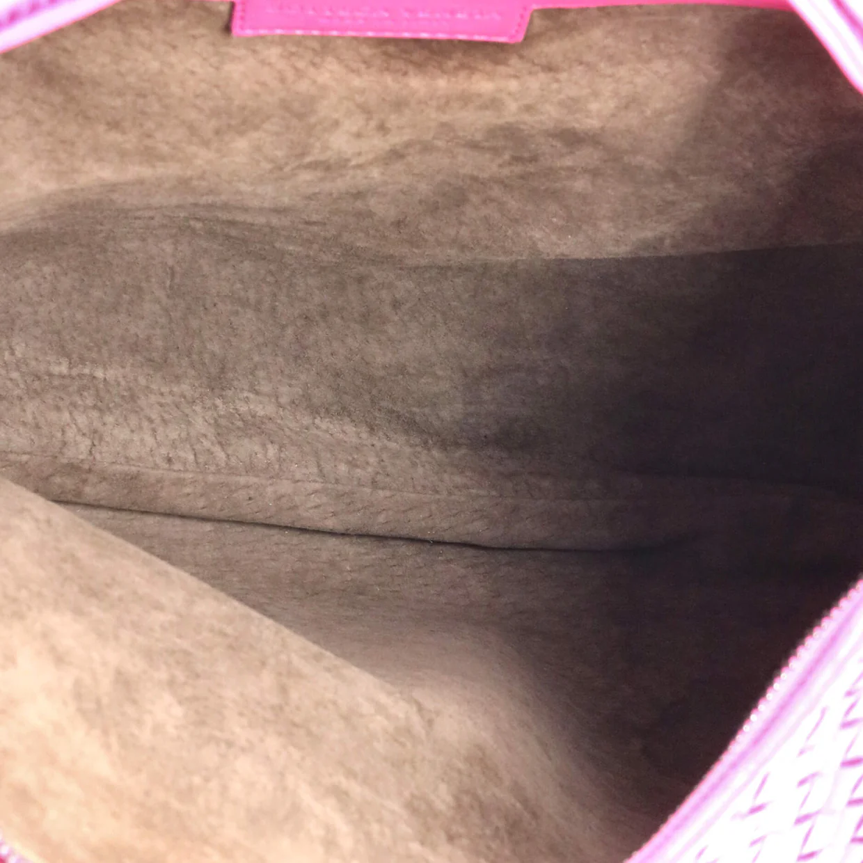 Veneta Hobo Intrecciato Nappa Medium - Deep Luxury