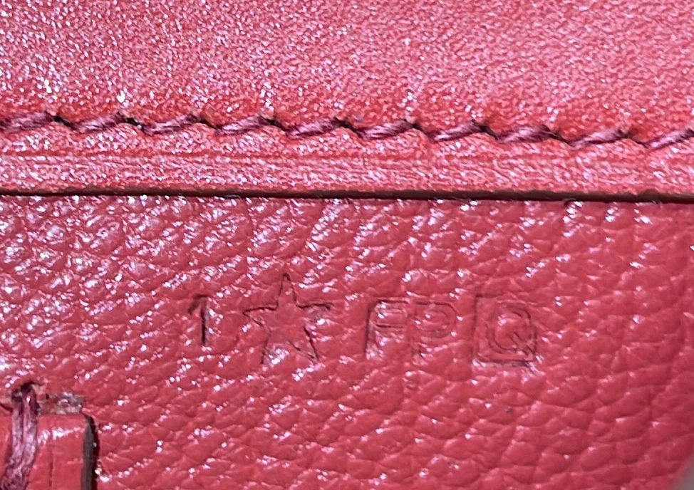 Medor Clutch Tadelakt 23 - Deep Luxury