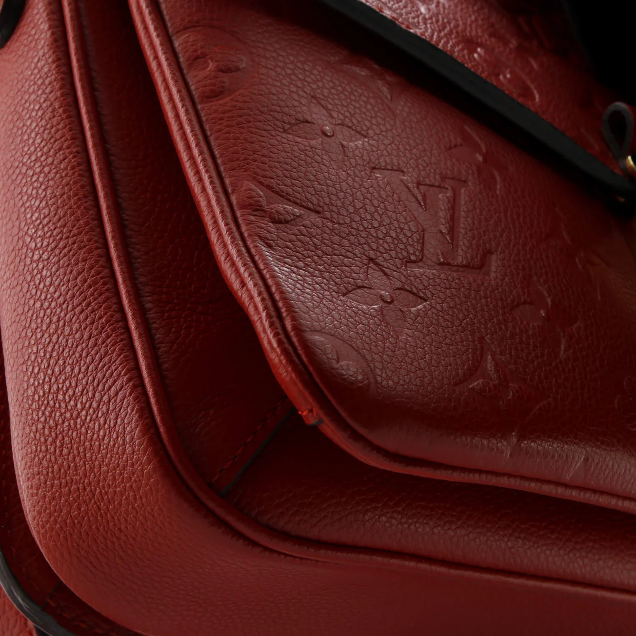 Pochette Metis Monogram Empreinte Leather - Deep Luxury