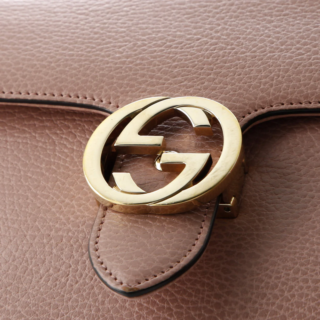 Interlocking Shoulder Bag Leather Small - Deep Luxury