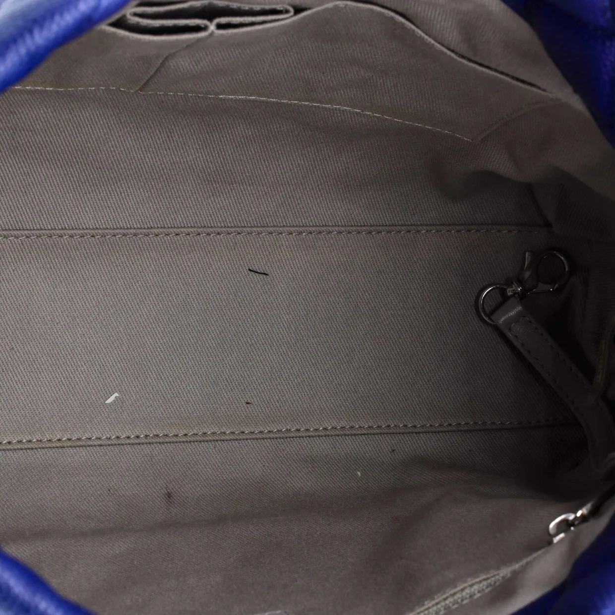 Easy Tote Quilted Caviar Large - Deep Luxury