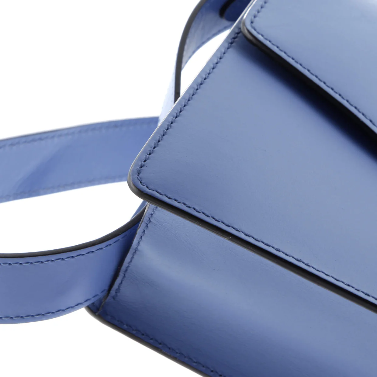 Sylvie Shoulder Bag Leather Small - Deep Luxury