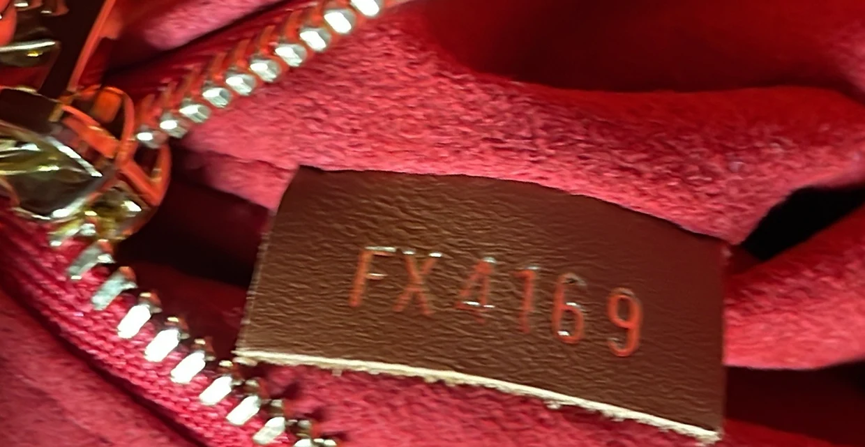 OnTheGo Tote Monogram Giant Teddy Fleece GM - Deep Luxury