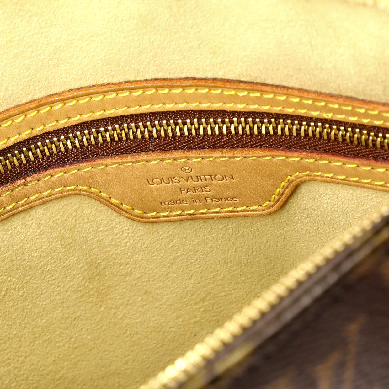 Looping Handbag Monogram Canvas GM - Deep Luxury