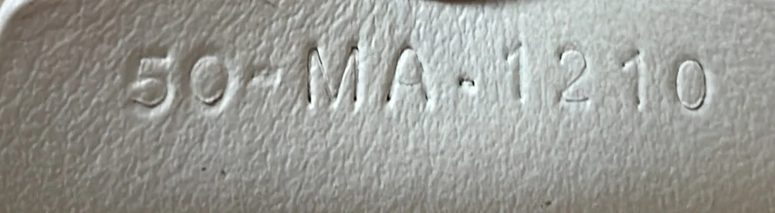 Book Tote Mesh Medium - Deep Luxury