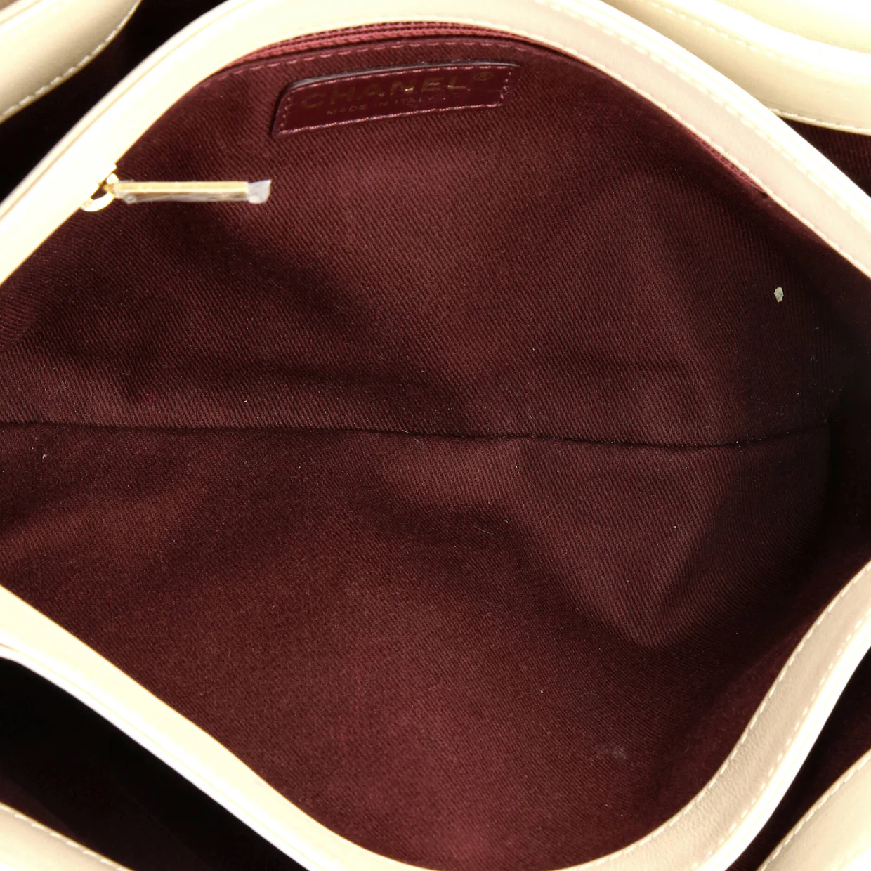 Soft Elegance Flap Bag Quilted Distressed Calfskin Jumbo - Deep Luxury