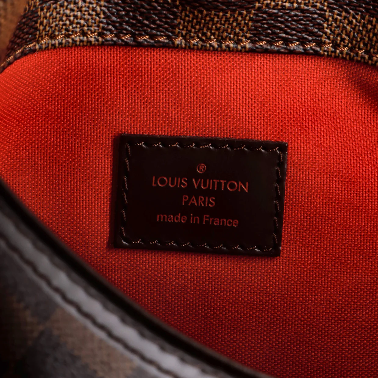 Bloomsbury Handbag Damier PM - Deep Luxury