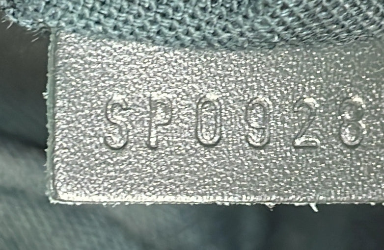 Reporter Bag Taiga Leather PM - Deep Luxury