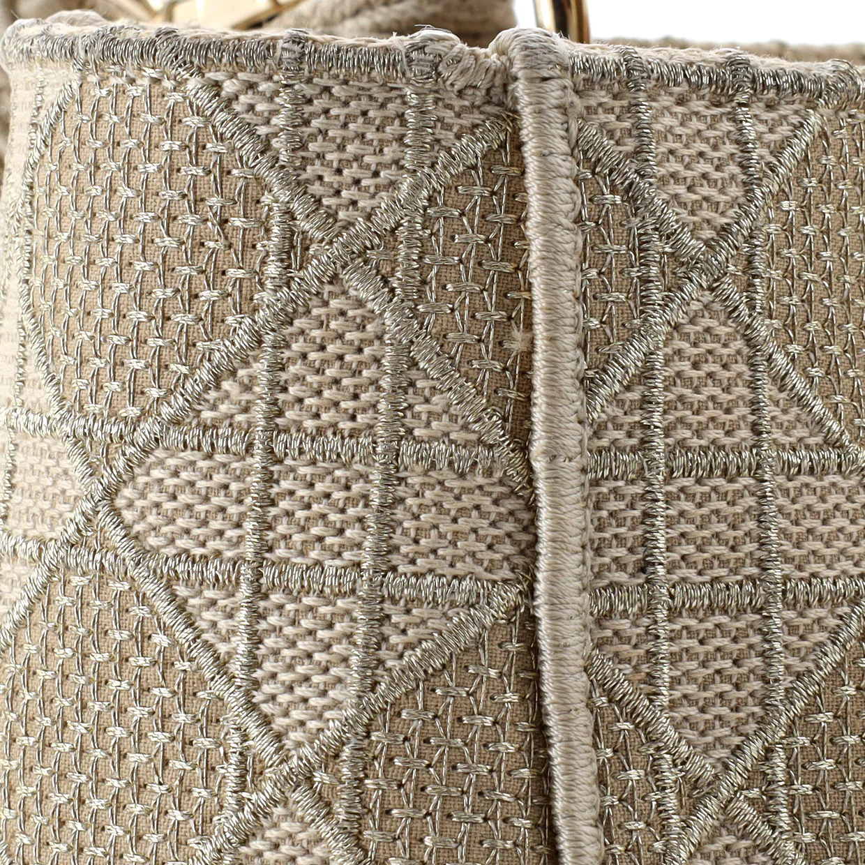Lady D-Lite Bag Cannage Embroidered Canvas Medium - Deep Luxury