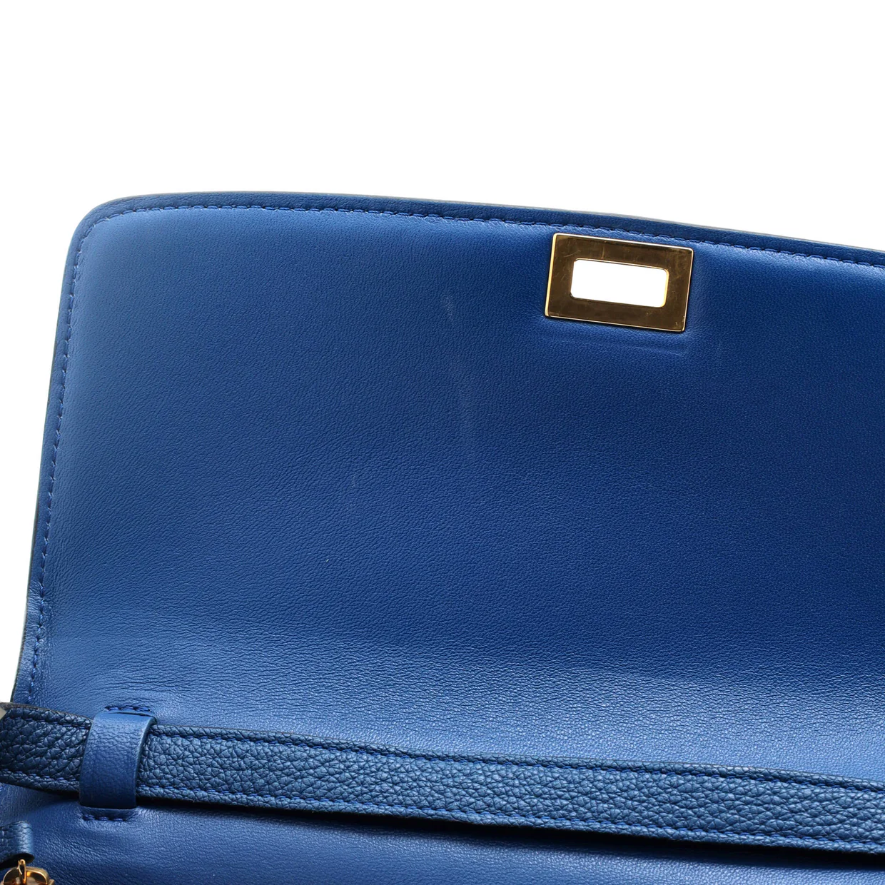 Classic Box Bag Grainy Leather Medium - Deep Luxury