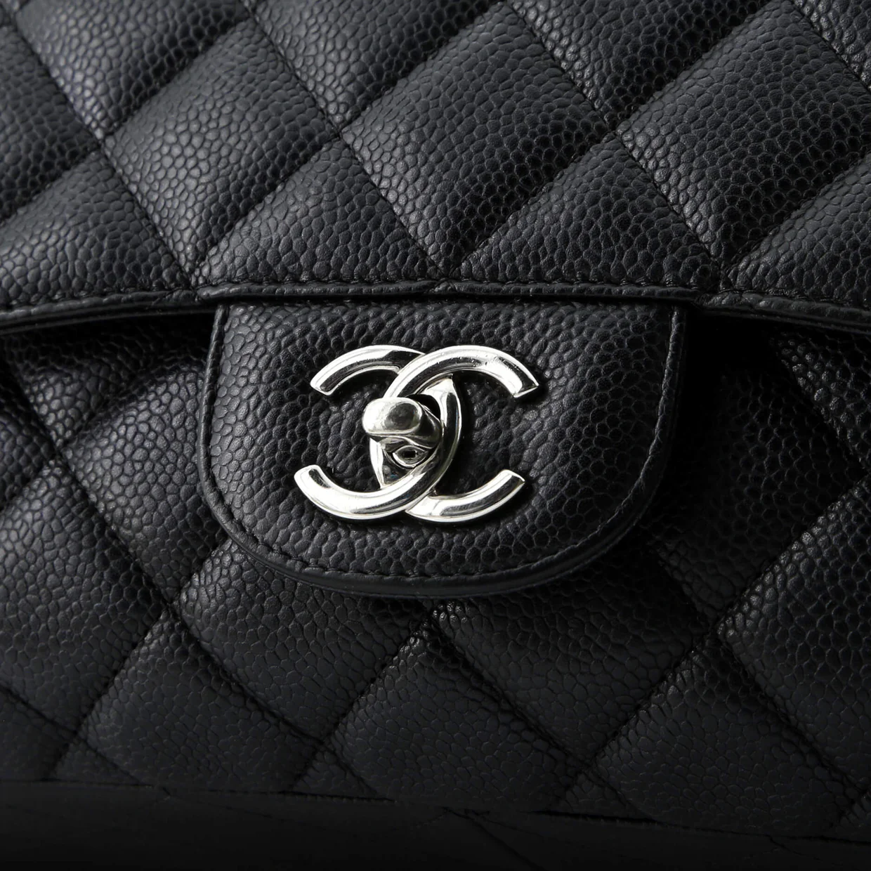 Classic Single Flap Bag Quilted Caviar Jumbo - Deep Luxury