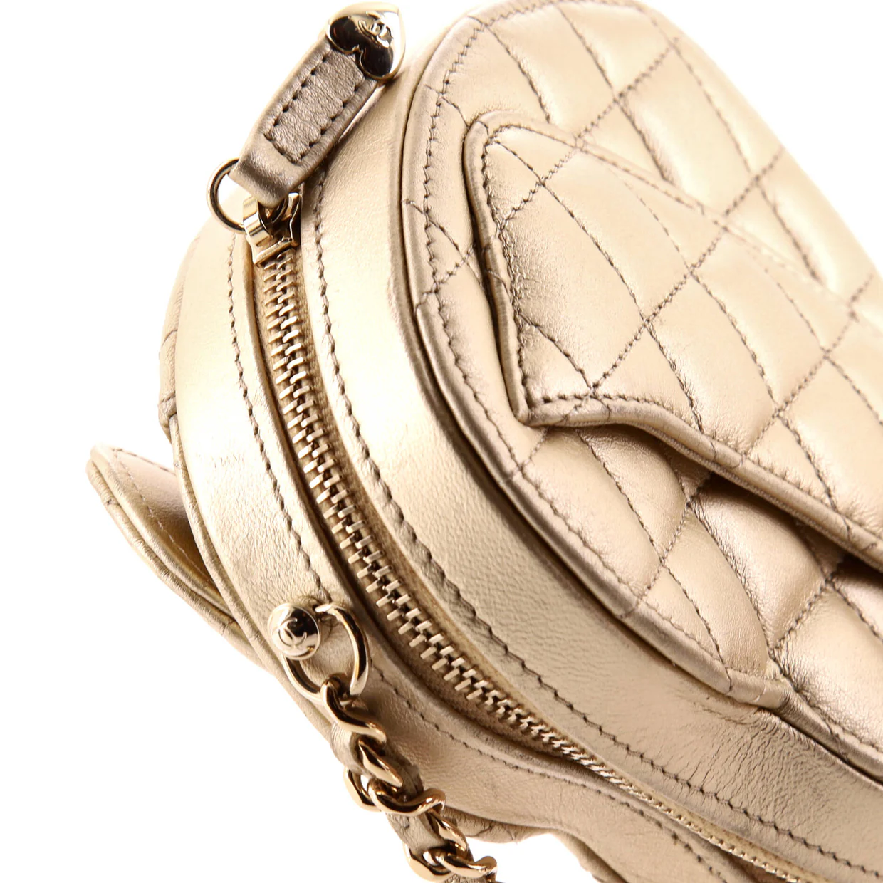 CC in Love Heart Clutch with Chain Quilted Lambskin - Deep Luxury