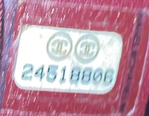 So Light Shopping Tote Stitched Bullskin Medium - Deep Luxury