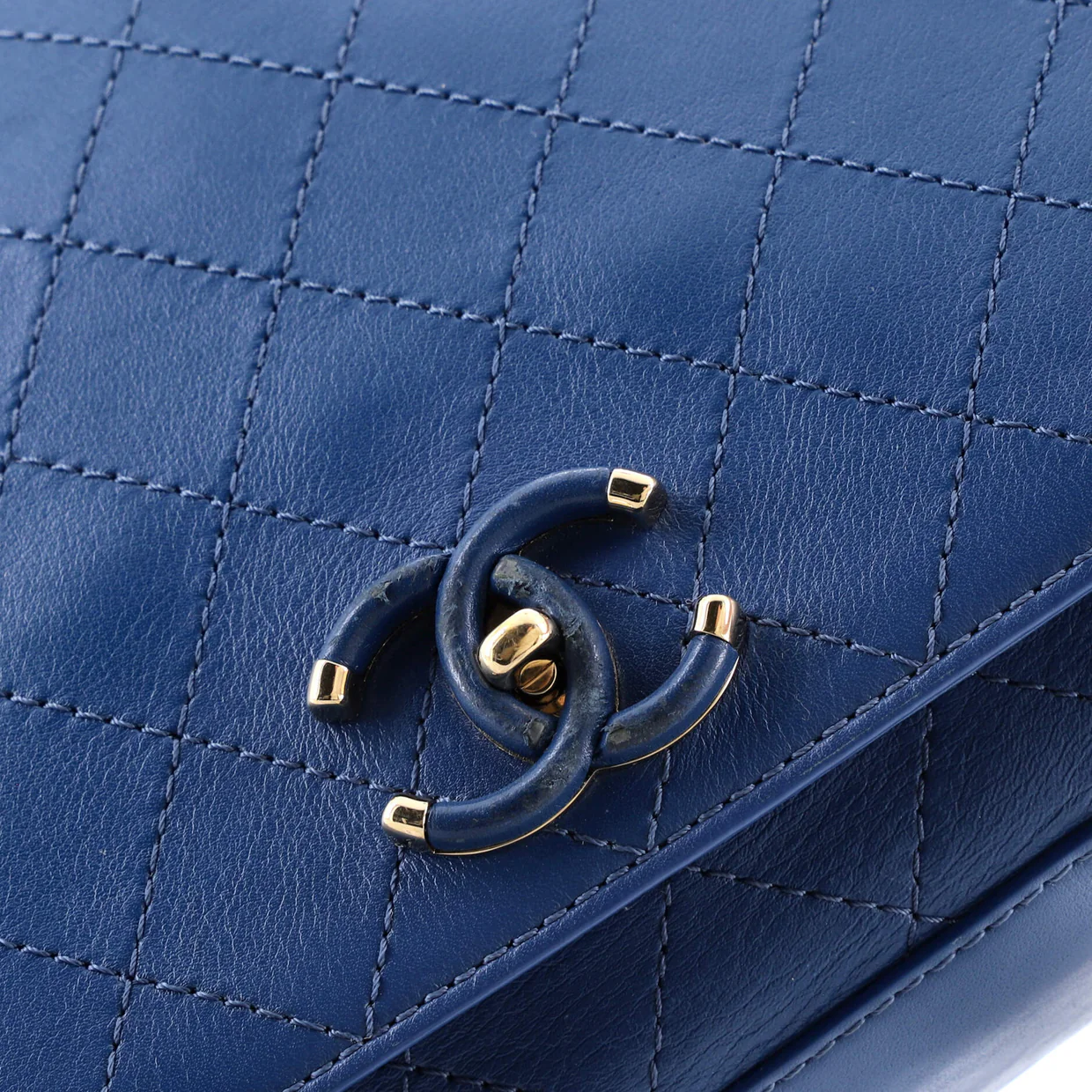 Covered CC Flap Bag Stitched Calfskin Medium - Deep Luxury