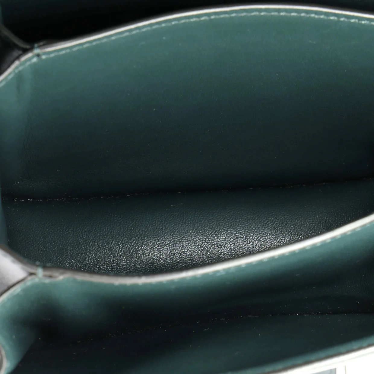 Classic Box Bag Smooth Leather Small - Deep Luxury