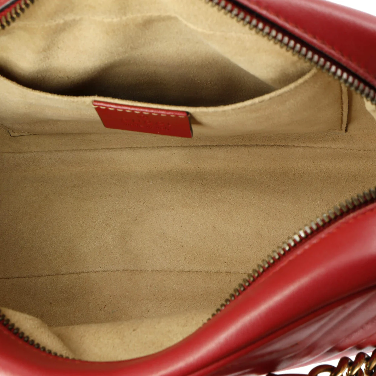 GG Marmont Shoulder Bag Matelasse Leather Small - Deep Luxury