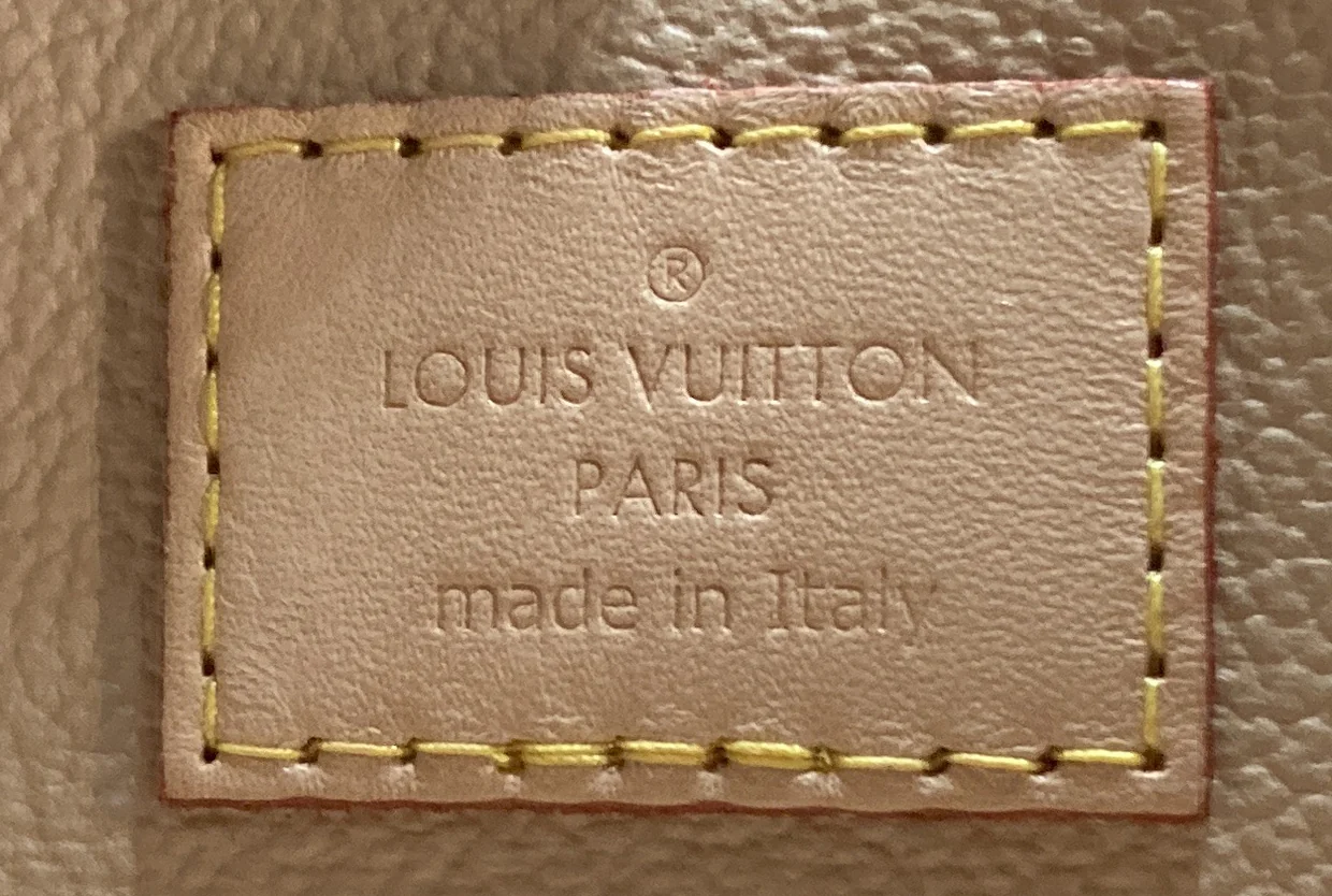 Nice Vanity Case Monogram Canvas Mini - Deep Luxury