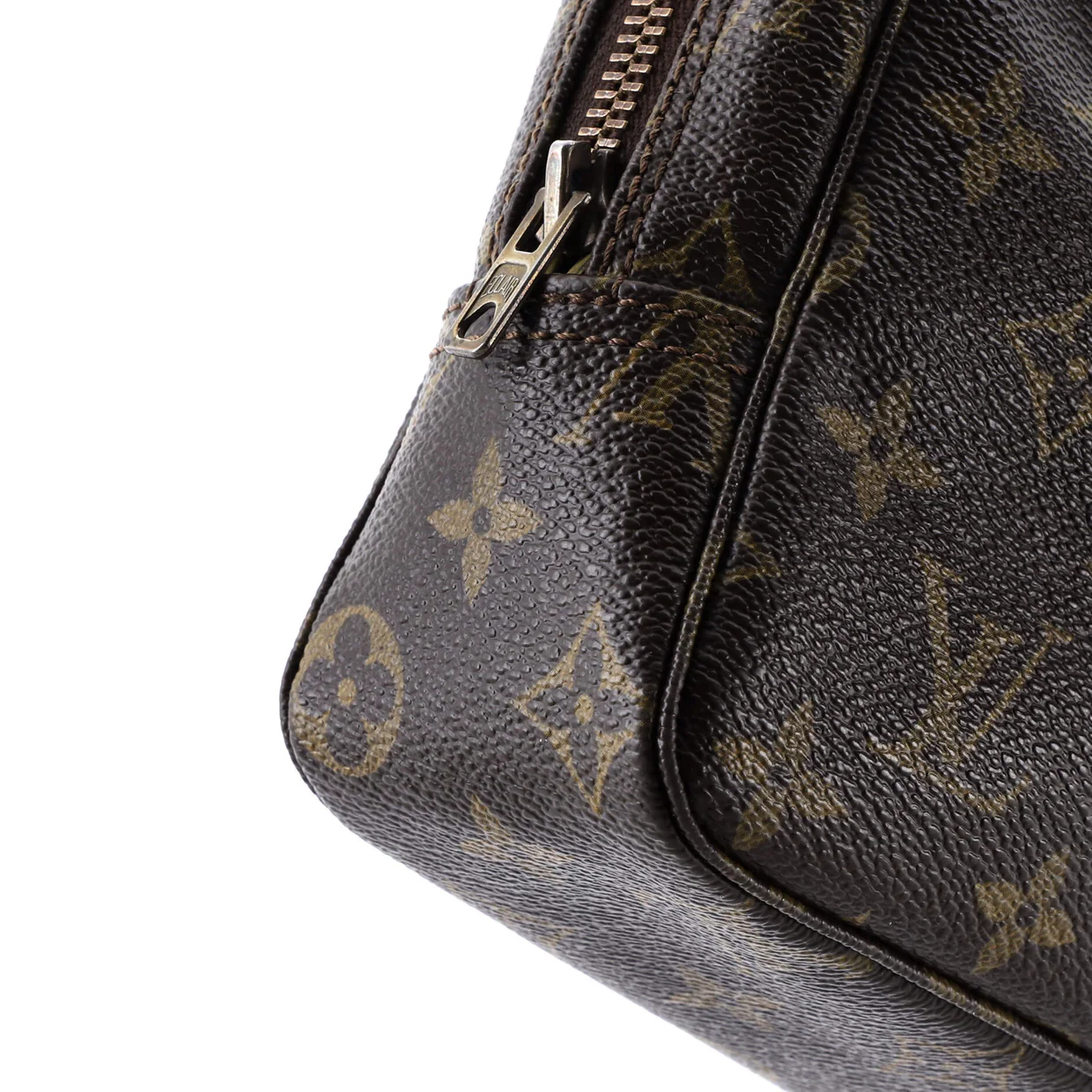 Trousse Toiletry Pouch Monogram Canvas 23 - Deep Luxury