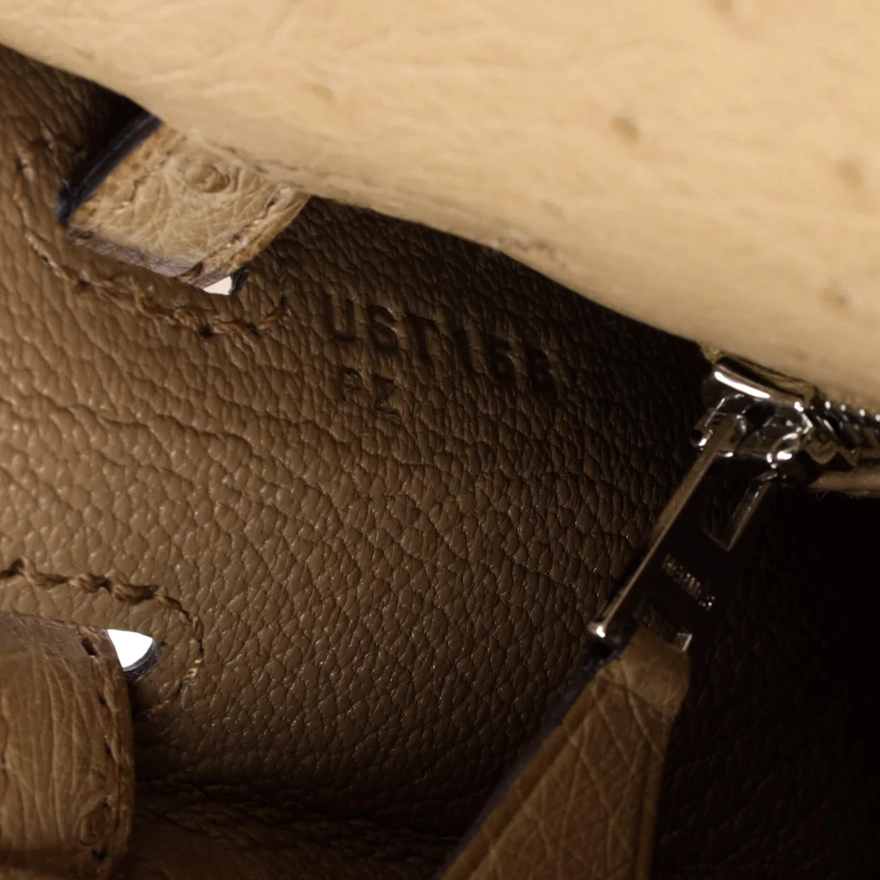 Kelly Handbag Brown Ostrich with Palladium Hardware 25 - Deep Luxury