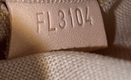 Riviera Handbag Damier MM - Deep Luxury