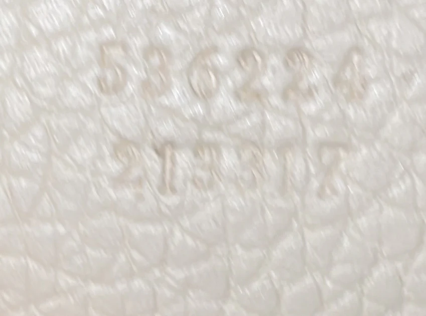 Soho Chain Crossbody Bag Leather Medium - Deep Luxury