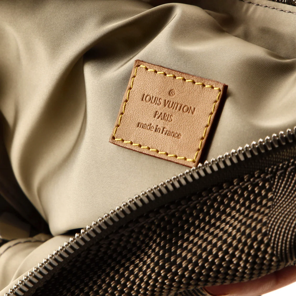 Archer Waist Bag Damier Geant Canvas - Deep Luxury