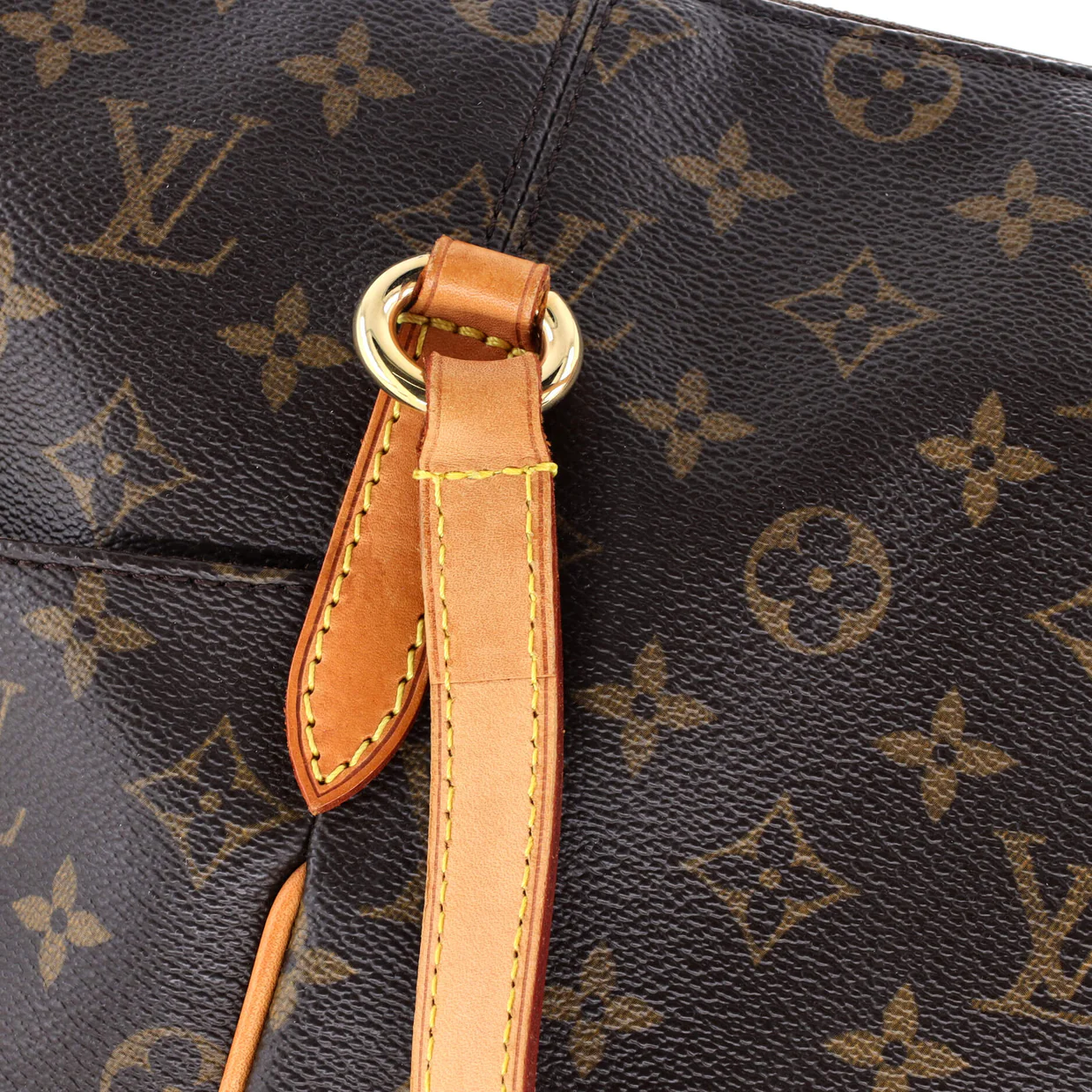 Totally Handbag Monogram Canvas MM - Deep Luxury