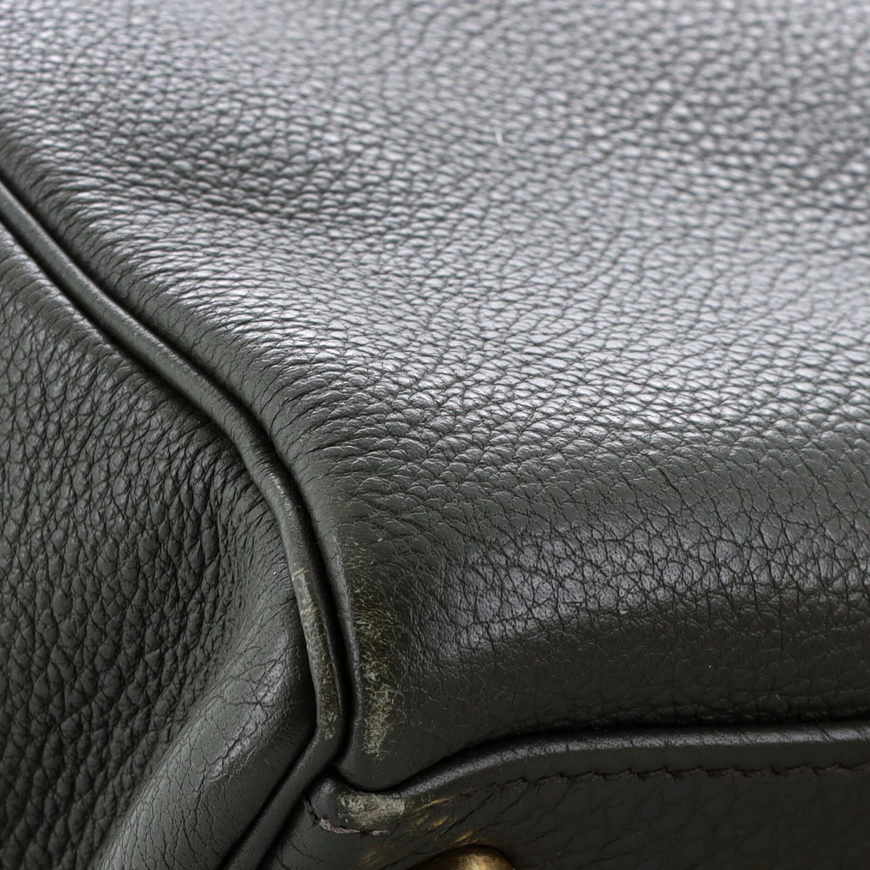 Kelly Handbag Vert Olive Togo with Gold Hardware 32 - Deep Luxury