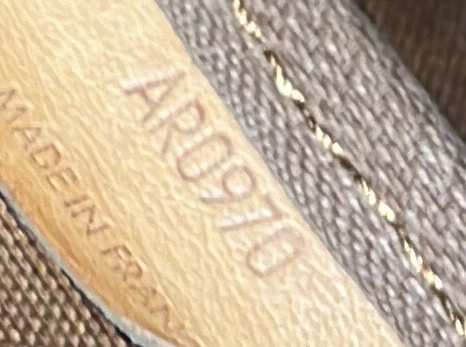 Saumur Handbag Monogram Canvas 35 - Deep Luxury